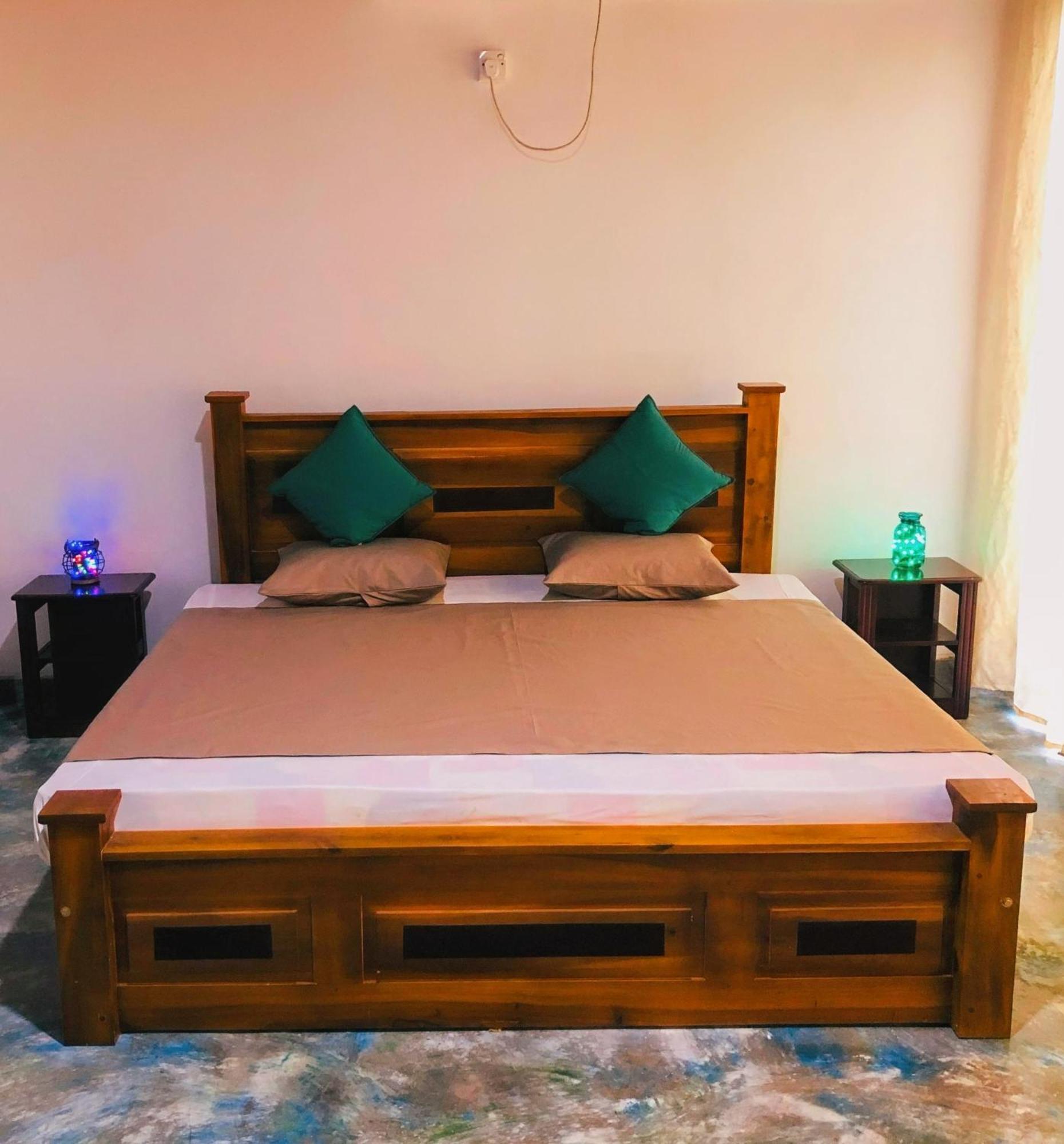 Barefoot Inn Kandy Bagian luar foto