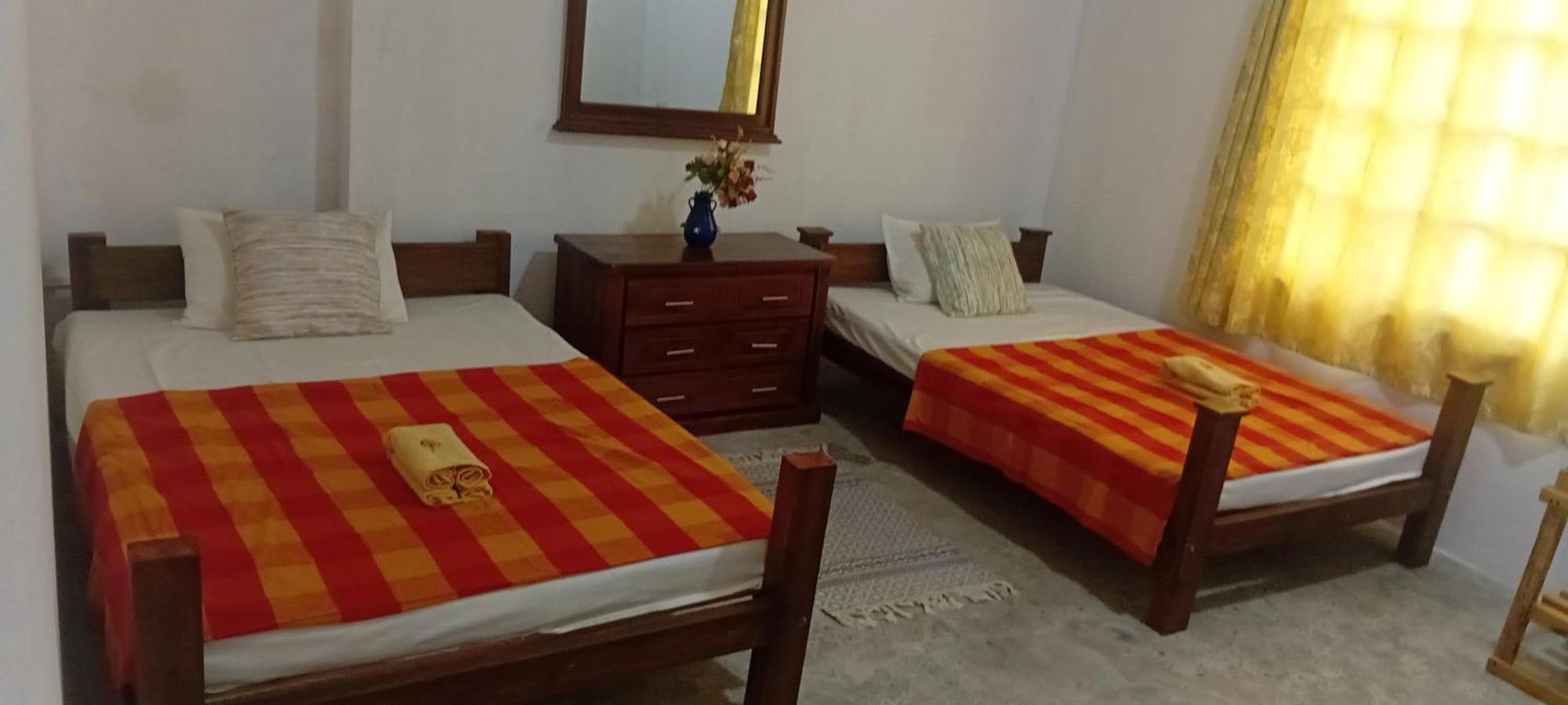 Barefoot Inn Kandy Bagian luar foto